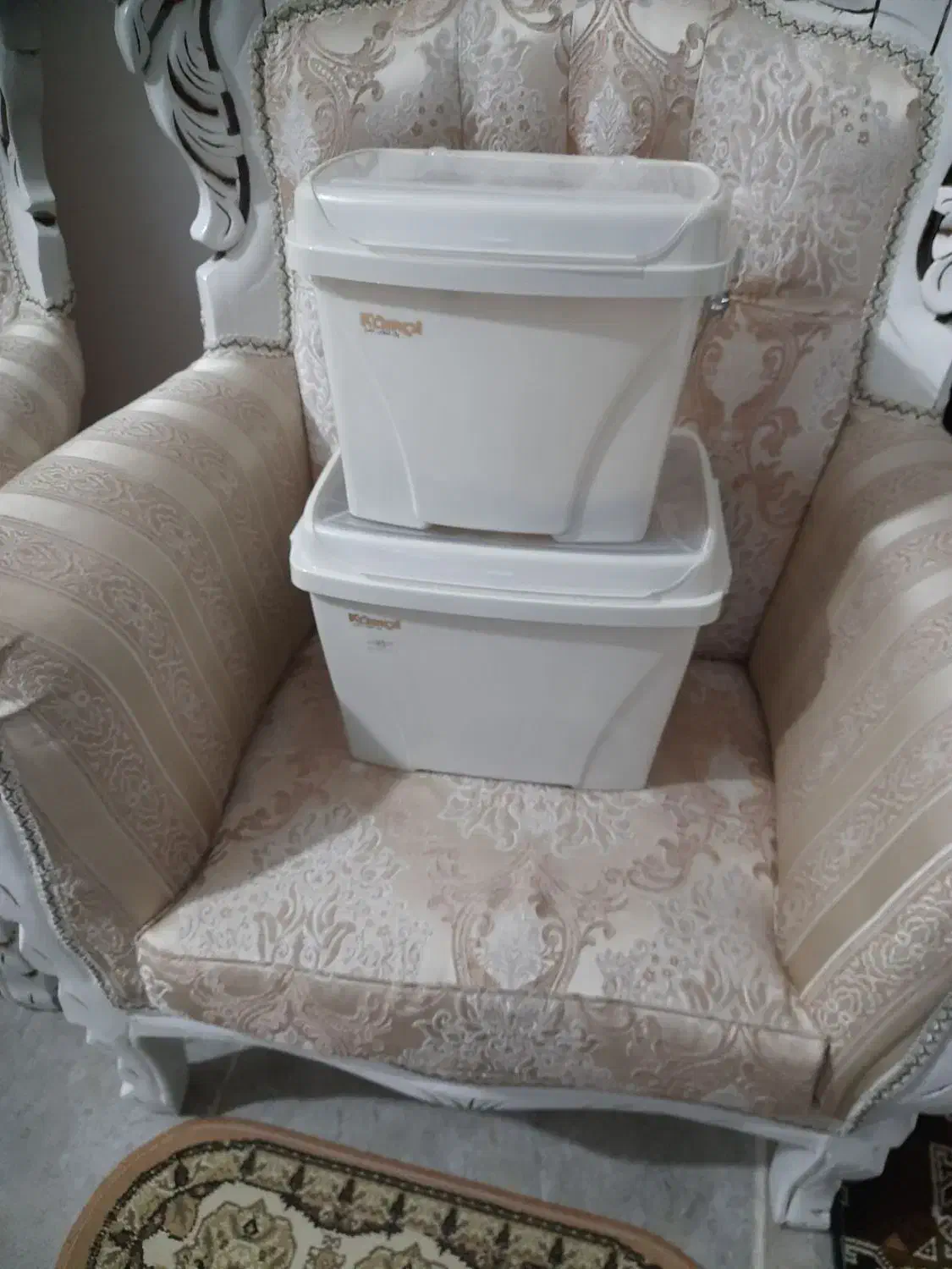 ۲تاسطل سالم ونو|ظروف نگهدارنده، پلاستیکی، یک‌بارمصرف|جوانرود, |دیوار