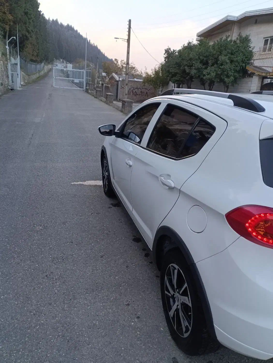 لیفان X50 اتومات|خودرو سواری و وانت|بهشهر, |دیوار