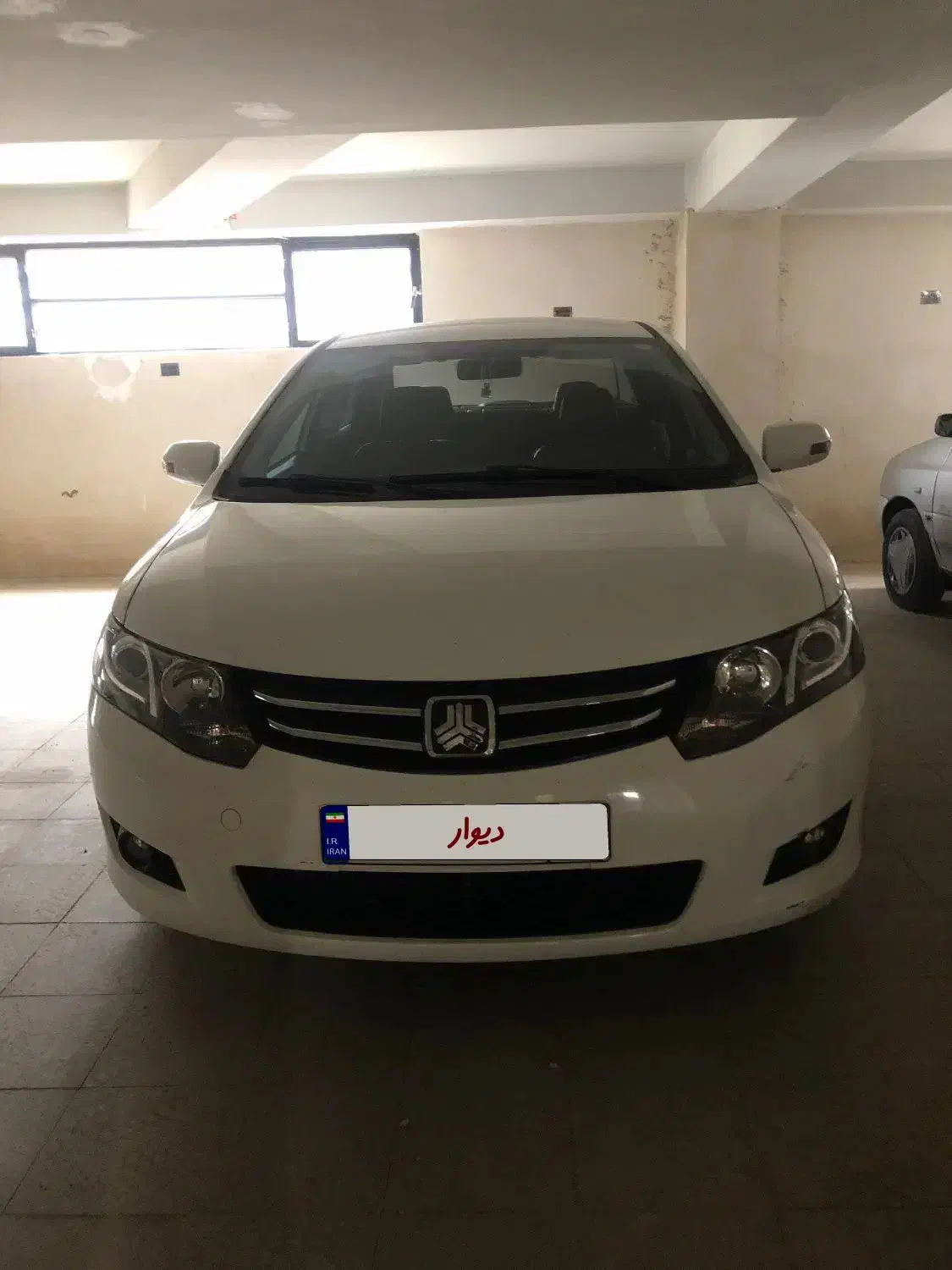 آریو مدل ۹۷ بی رنگ|خودرو سواری و وانت|کرج, گلشهر|دیوار