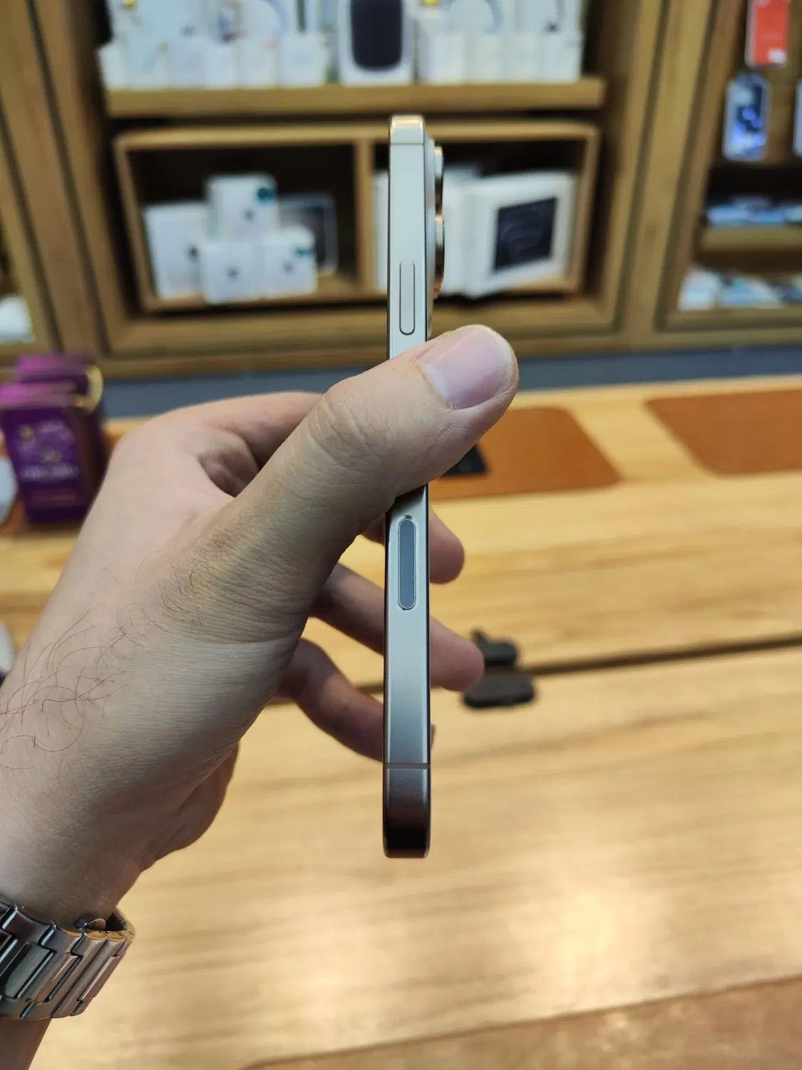 گوشی iphone 16 promax با حافظه 256 گیگابایت|موبایل|مشهد, کوه سنگی|دیوار