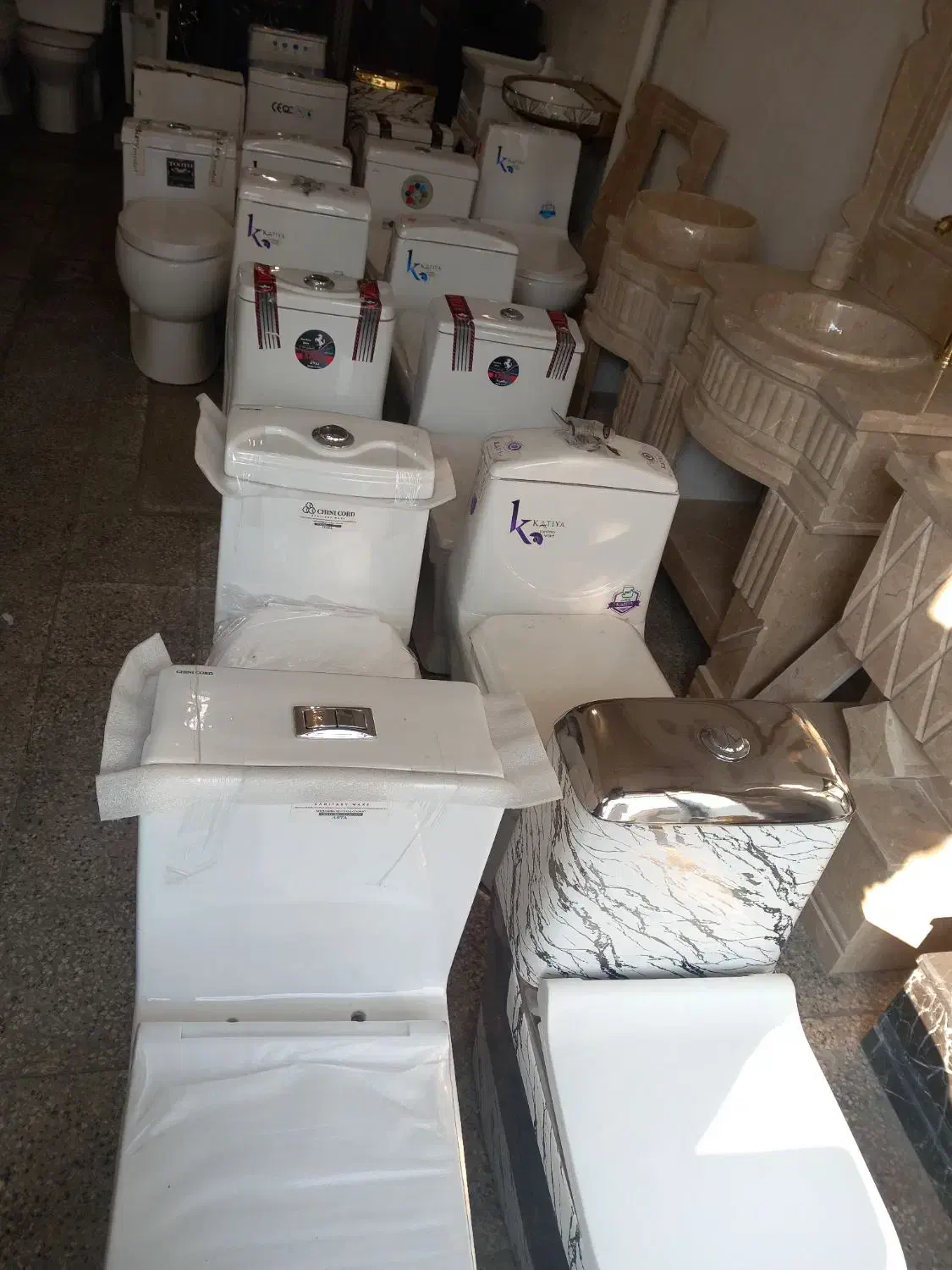 توالت فرنگی خودشور TooTo|لوازم سرویس بهداشتی|تبریز, |دیوار