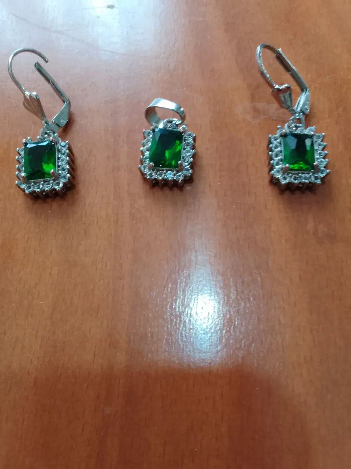 یه سری بدایجات|بدلیجات|فردیس, فردیس|دیوار