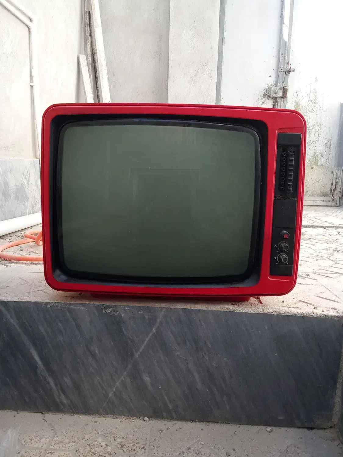 فروشی|میز تحریر و کامپیوتر|خوی, |دیوار