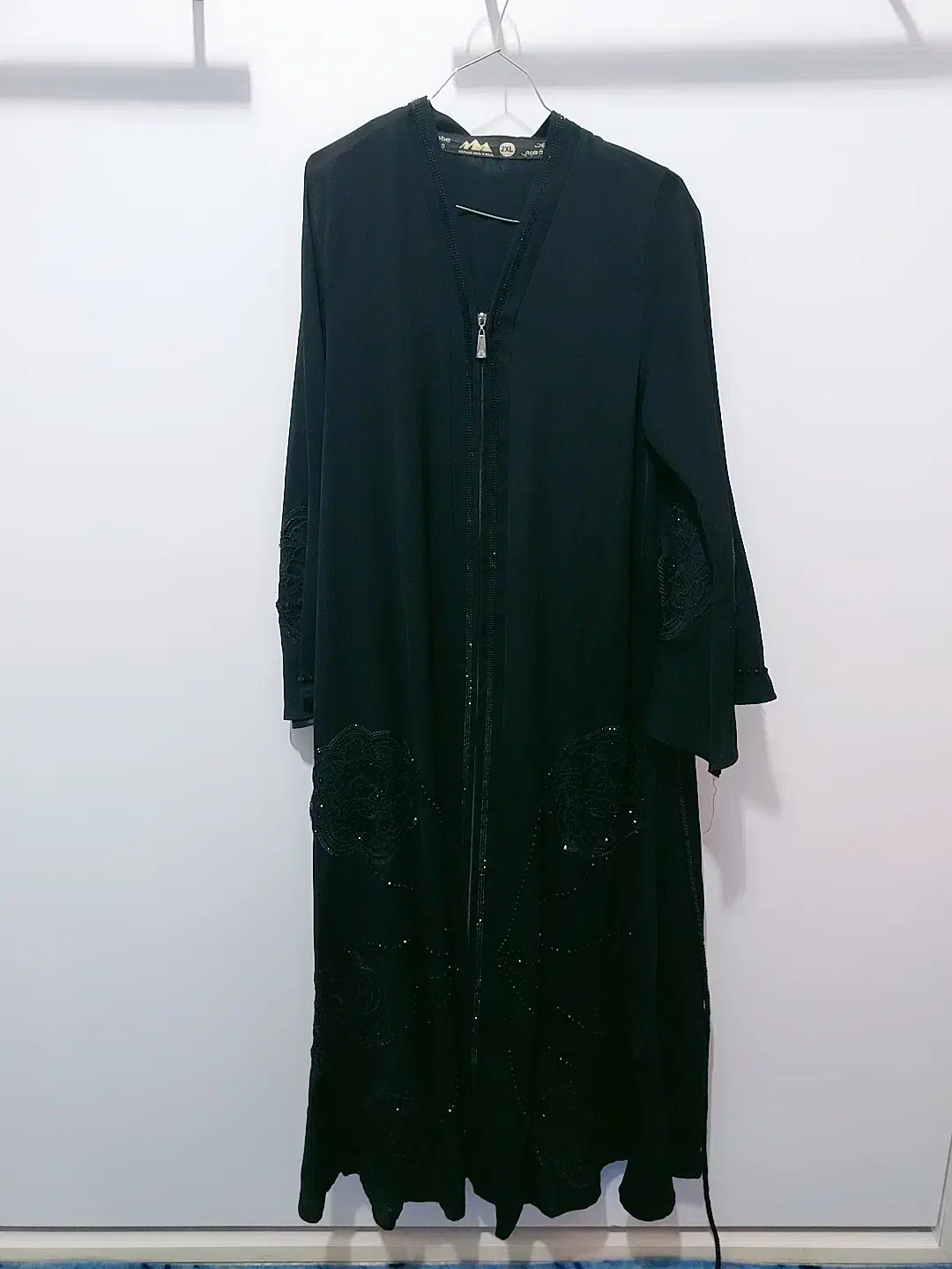 عبا|لباس|رباط‌کریم, الارد|دیوار