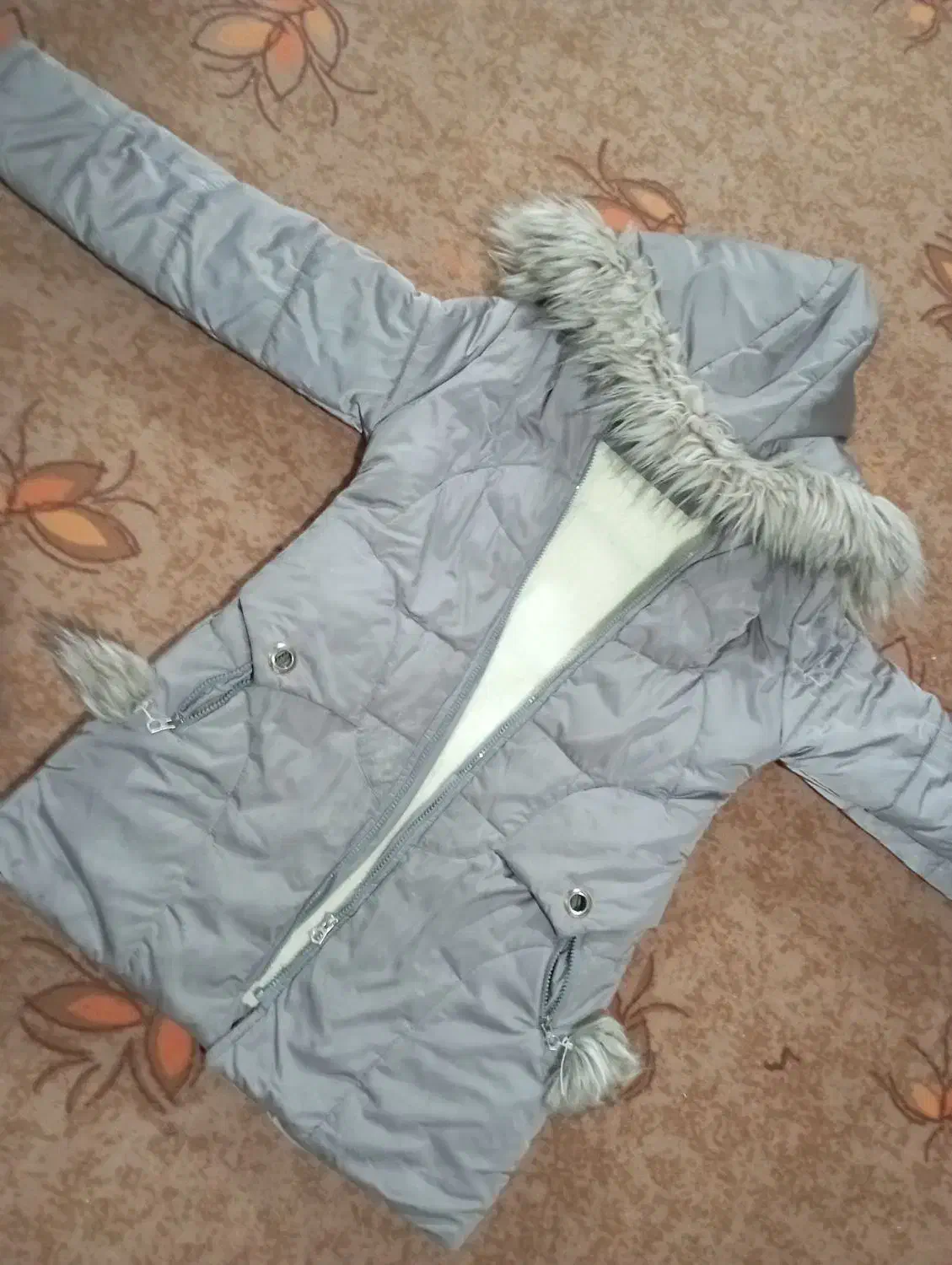 کاپشن دخترانه|لباس|شیروان (خراسان), |دیوار