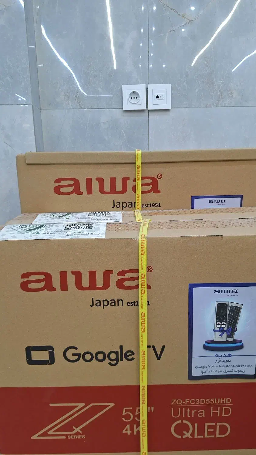 انواع تلویزیونهای اِلایدی و کیواِلایدی|تلویزیون و پروژکتور|همدان, |دیوار