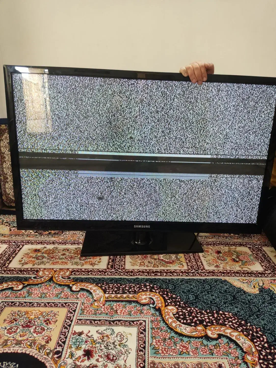 تلوزیون ۴۳ اینچ فروشی|تلویزیون و پروژکتور|ورامین, شهرک فاطمیه|دیوار