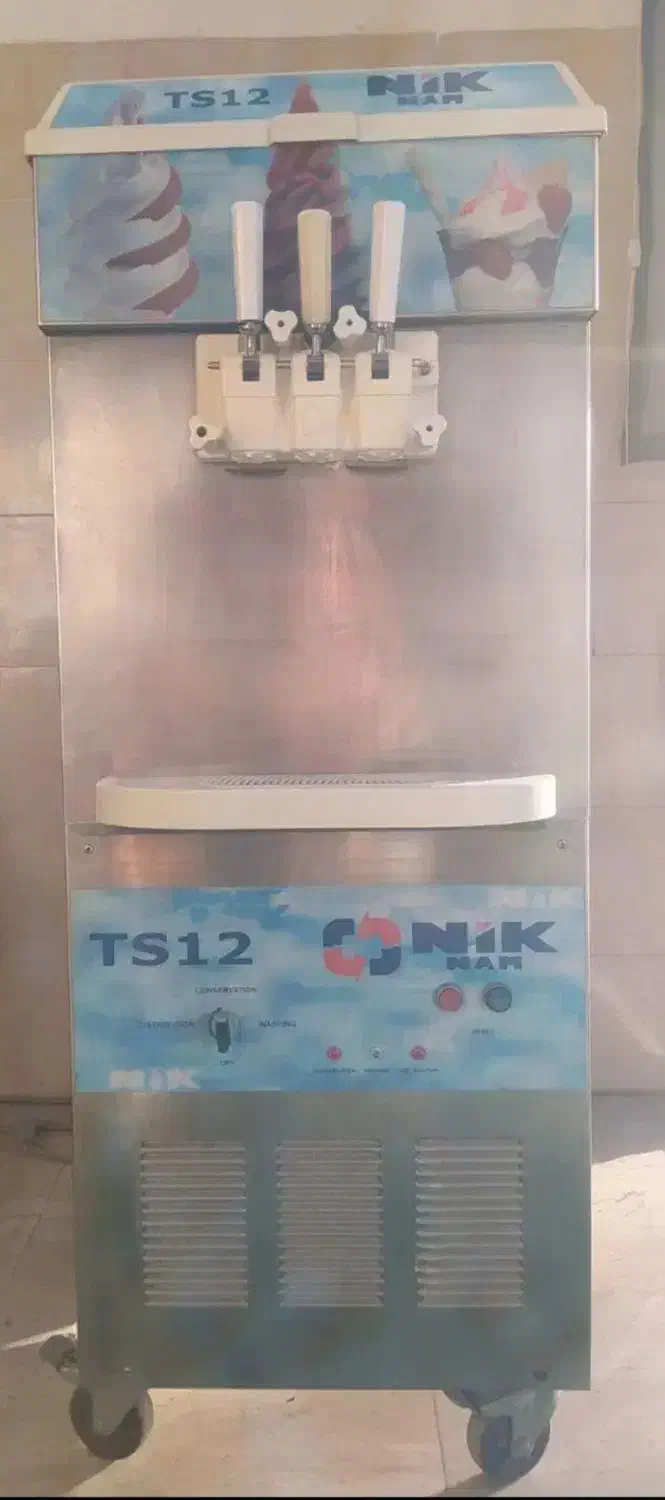 بستنی قیفی نیکنام|کافیشاپ و رستوران|تهران, امام زاده عبدالله|دیوار