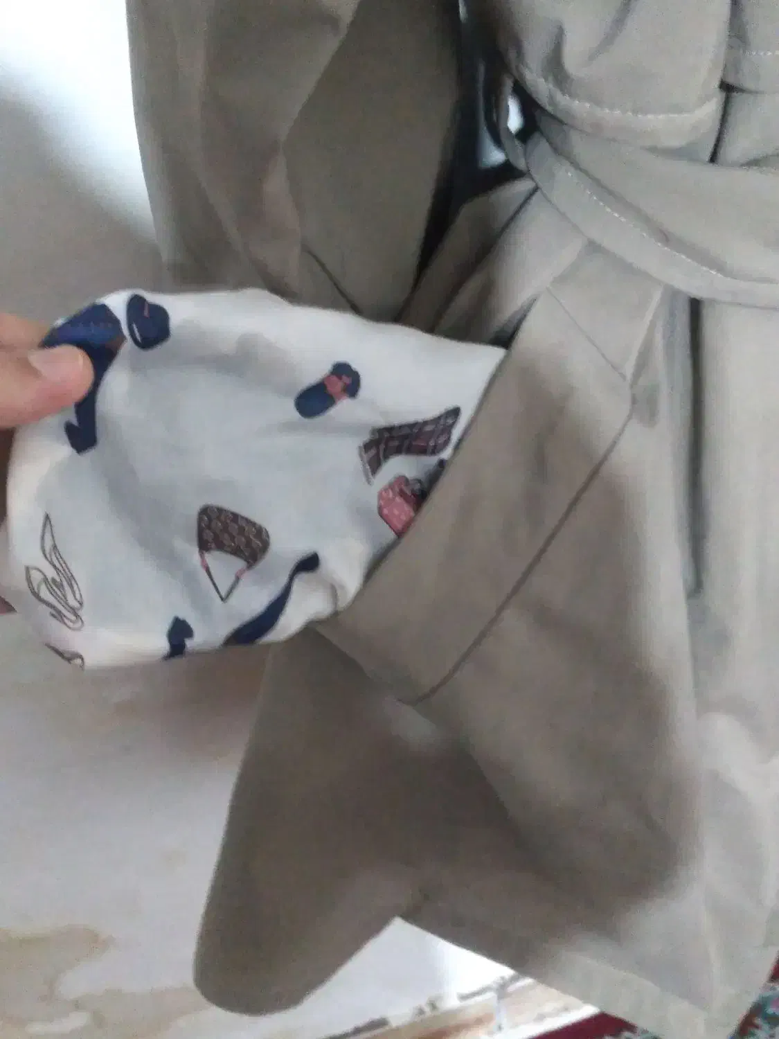 بارونی نو و کاملا سالم|لباس|ملایر, |دیوار