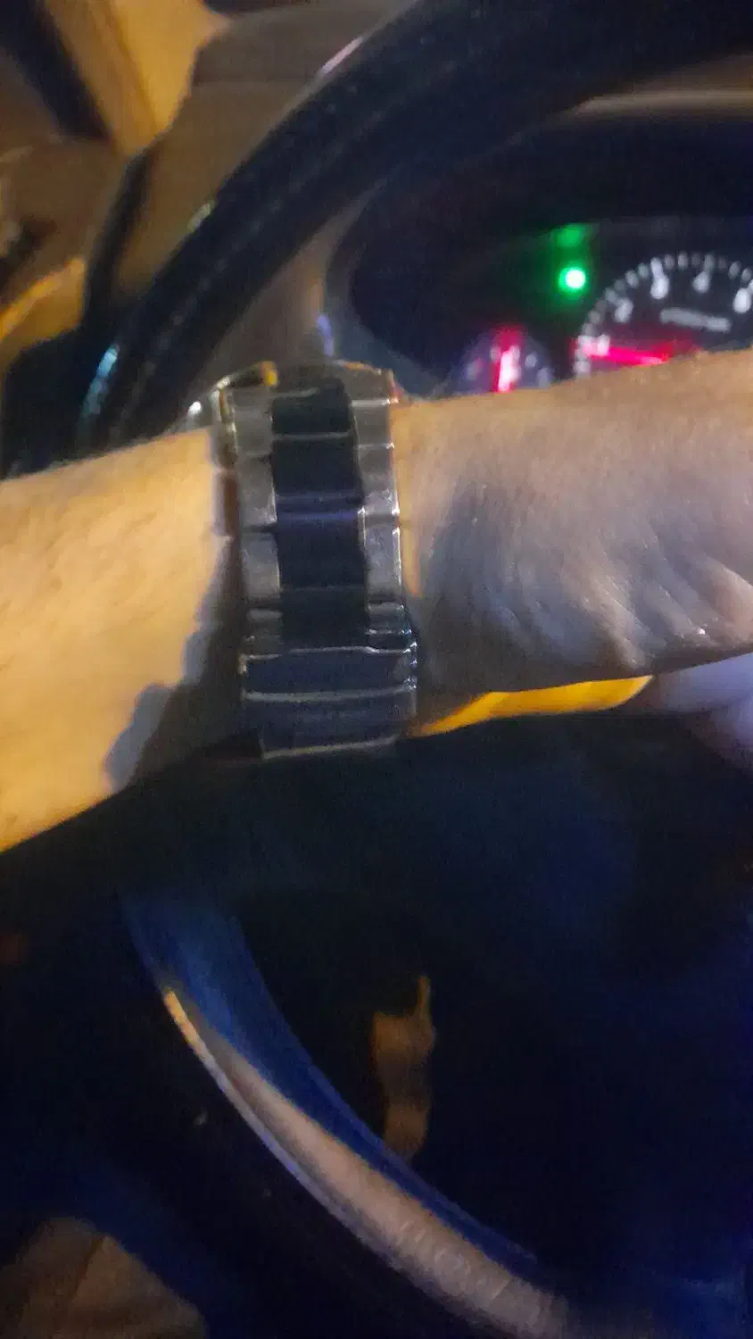 ساعت ادی فیس با کبوتر.قناری.پول|ساعت|یاسوج, |دیوار