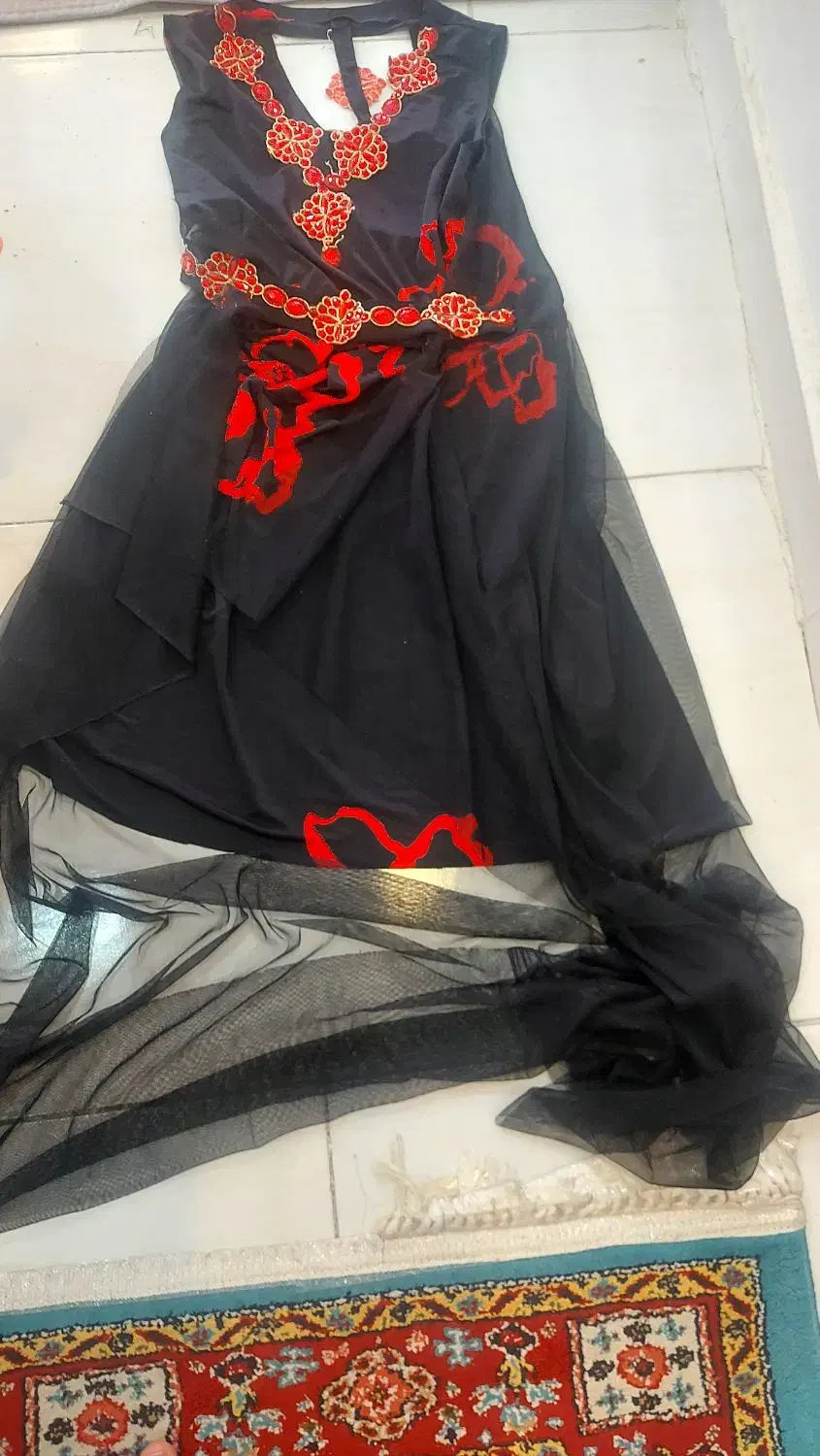 لباسدر حد نو|لباس|پرند, فاز ۶|دیوار