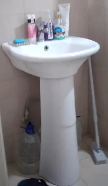 روشویی سالم و در حد نو|لوازم سرویس بهداشتی|محمدشهر, شهرک پیام (مهرالبرز)|دیوار