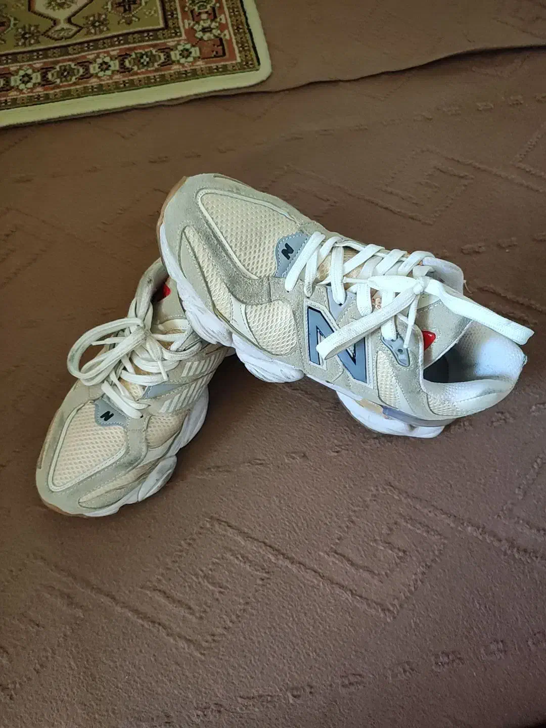 کتونی سایز ۴۲ کاملا تمیز و نو|کیف، کفش، کمربند|قرچک, شهرک طلائیه|دیوار