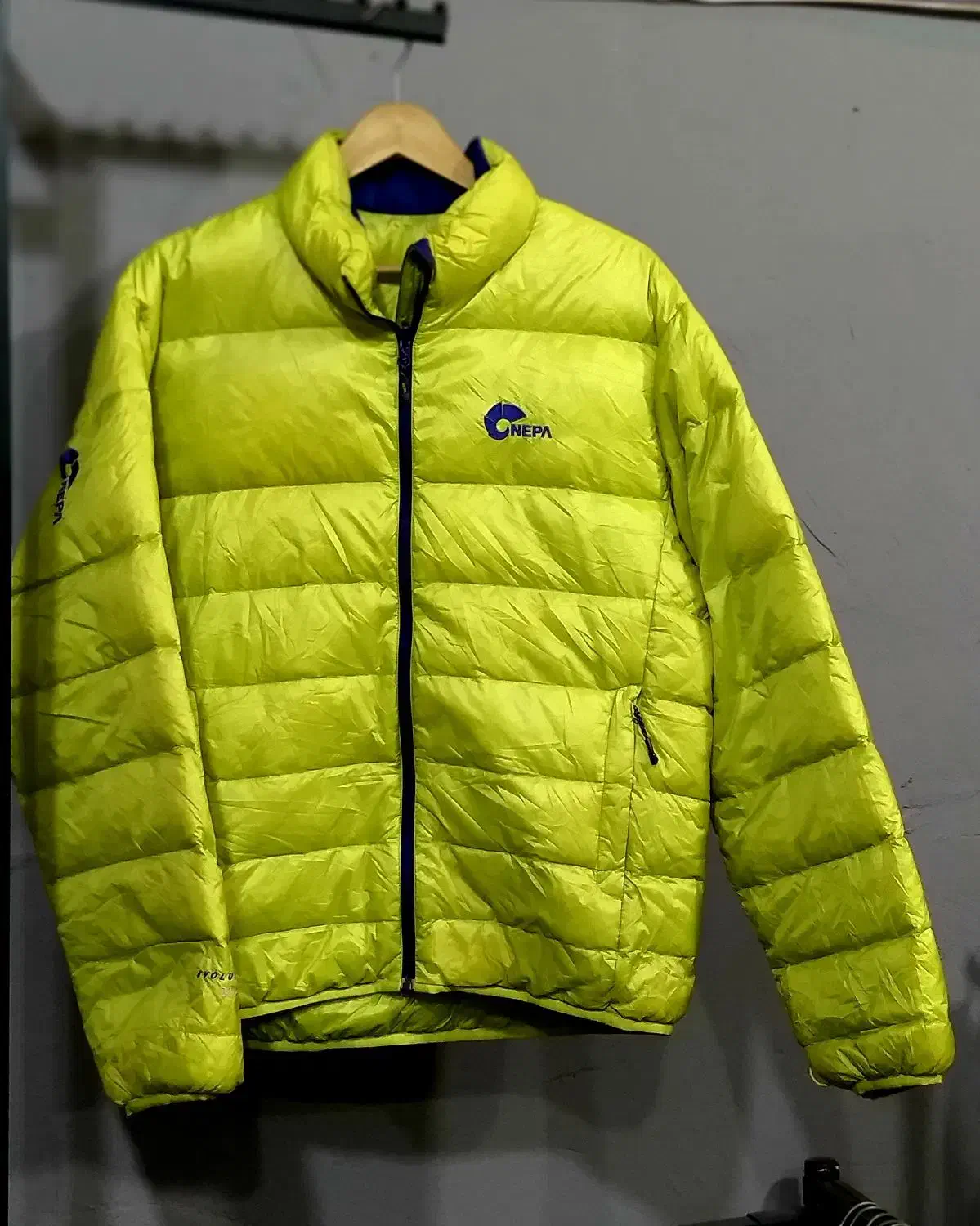 کاپشن پر لایت|کوهنوردی و کمپینگ|تهران, هفده شهریور|دیوار