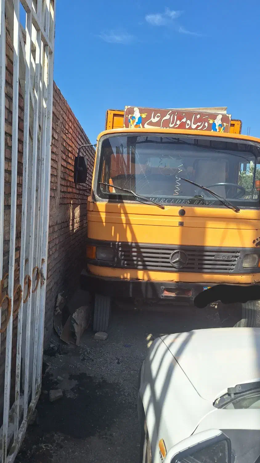 خاور|خودرو سنگین|خوی, |دیوار