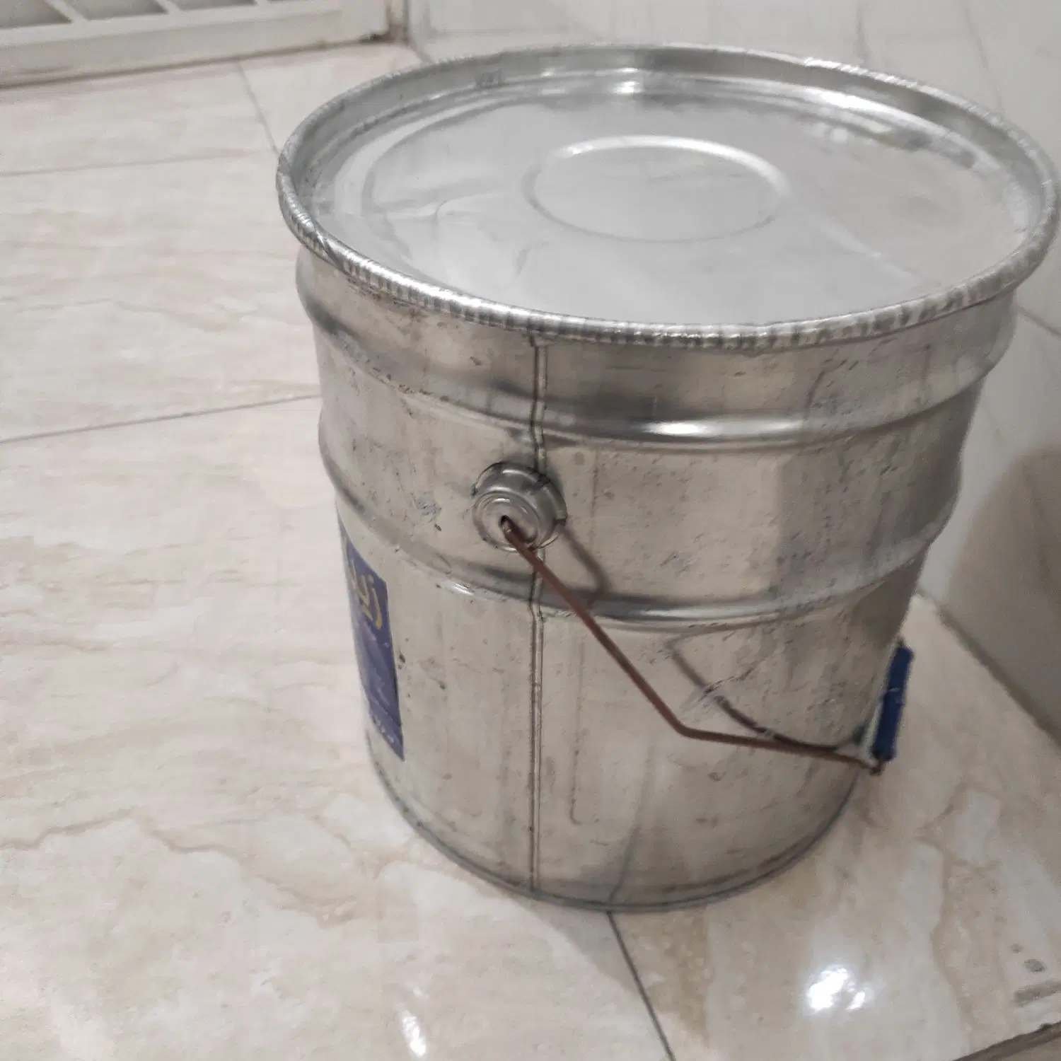 سطل فلزی|سرویس روتختی|شیراز, کوزه گری|دیوار