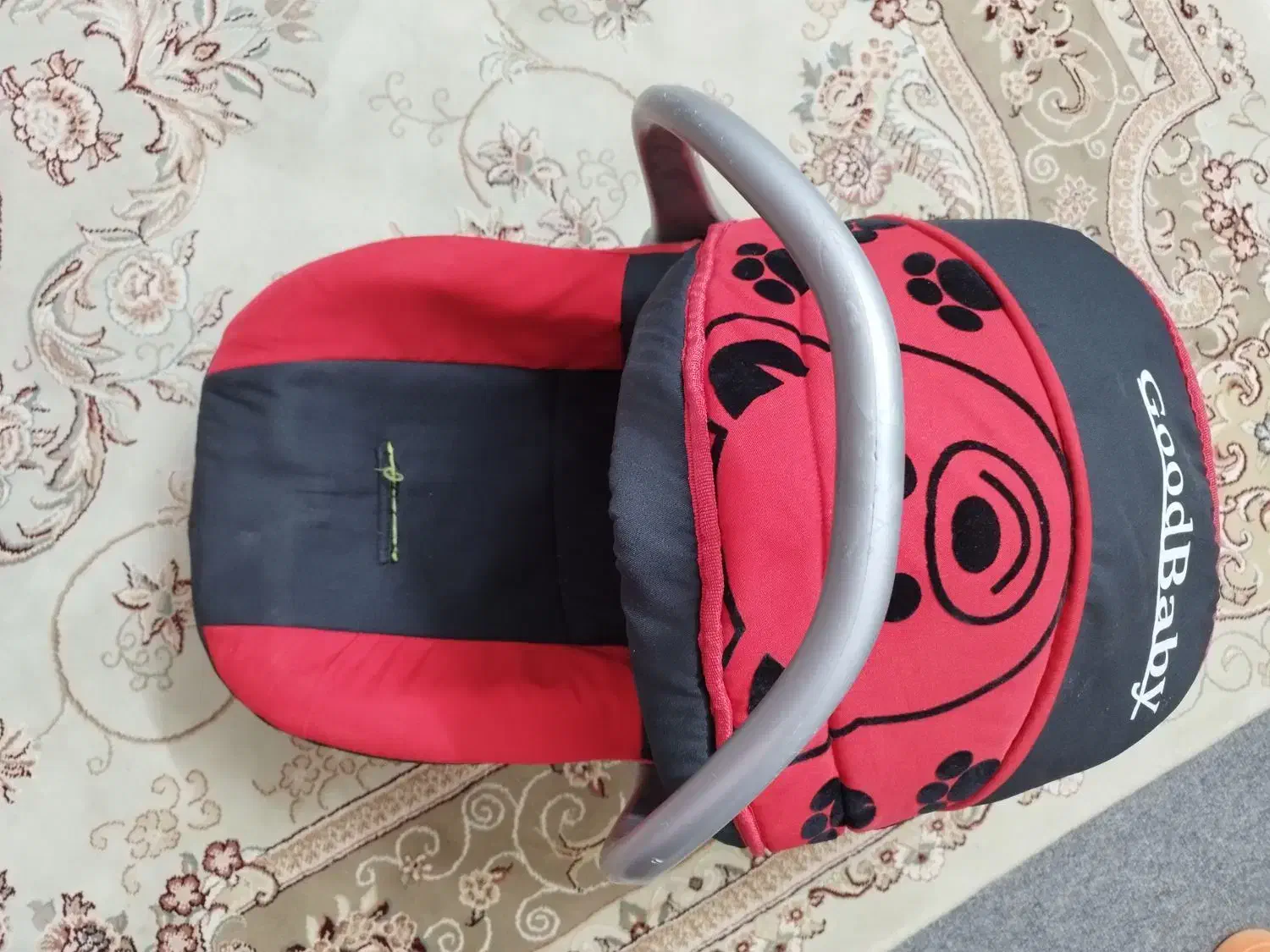 کریر یا نینی لای لای|کالسکه و لوازم جانبی|مشهد, کوشش|دیوار