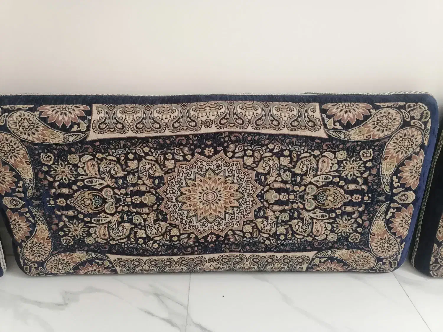 پشتی|پشتی|شوشتر, |دیوار