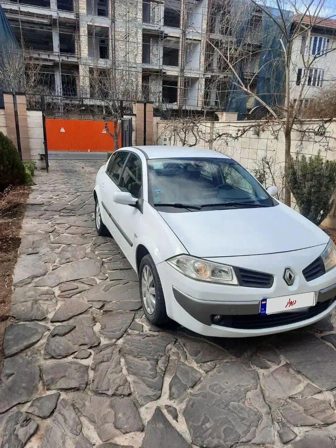 مگان ۲۰۰۰ اتوماتیک|خودرو سواری و وانت|کرج, فاز ۱ مهرشهر|دیوار