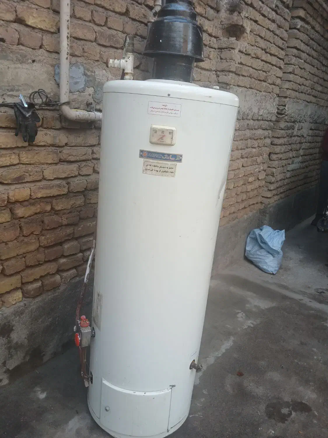 آب گرم کن زمینی|آبگرمکن، پکیج، شوفاژ|مرند, |دیوار