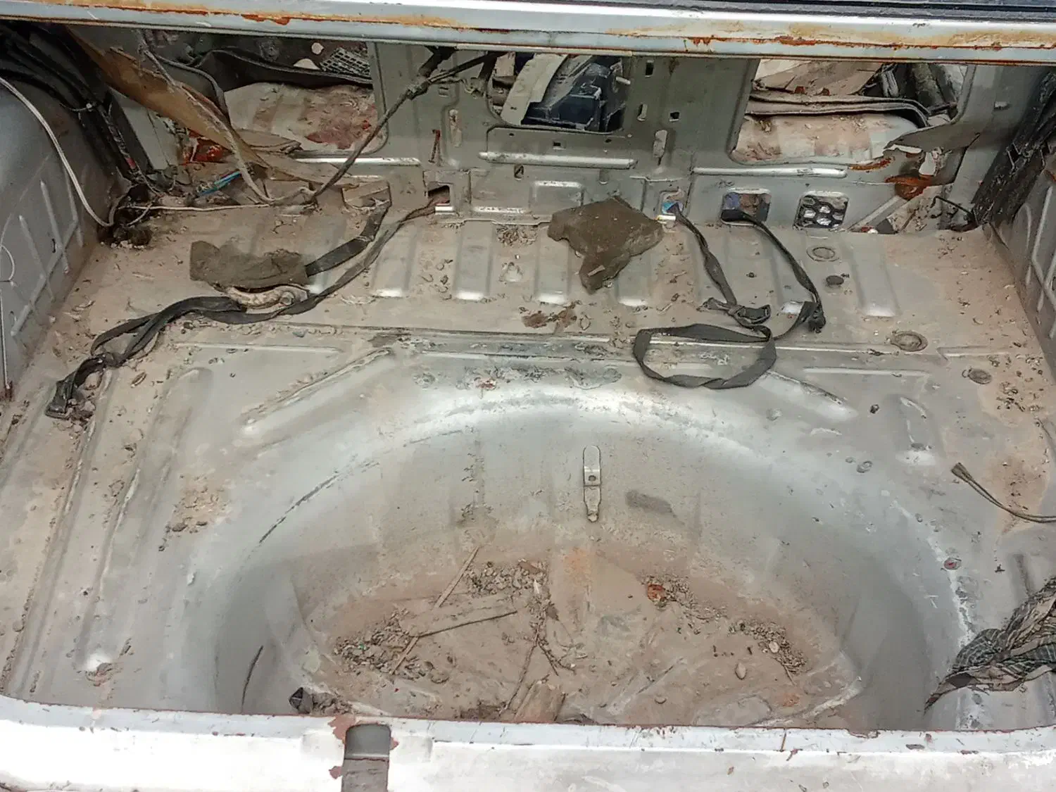 پژو۸۶تصادفی|خودرو سواری و وانت|جیرفت, |دیوار