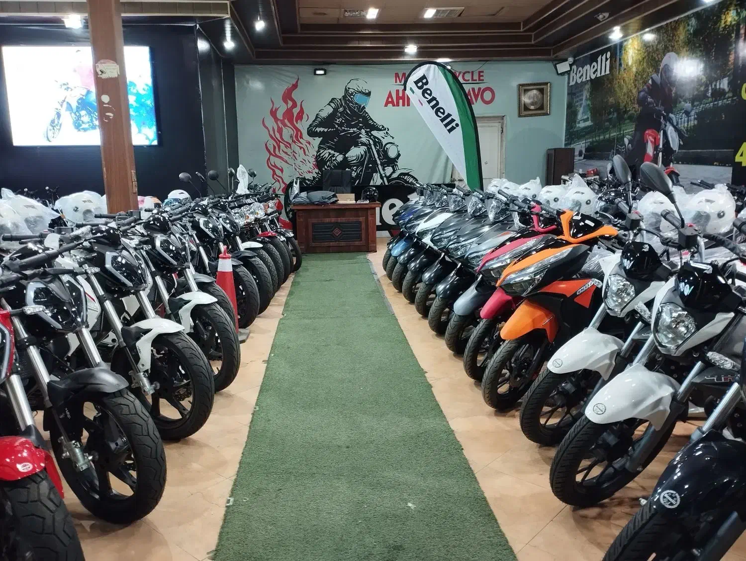 بنللی موتور اراک خ محسنی با شرایط و تخفیف|موتورسیکلت|اراک, |دیوار