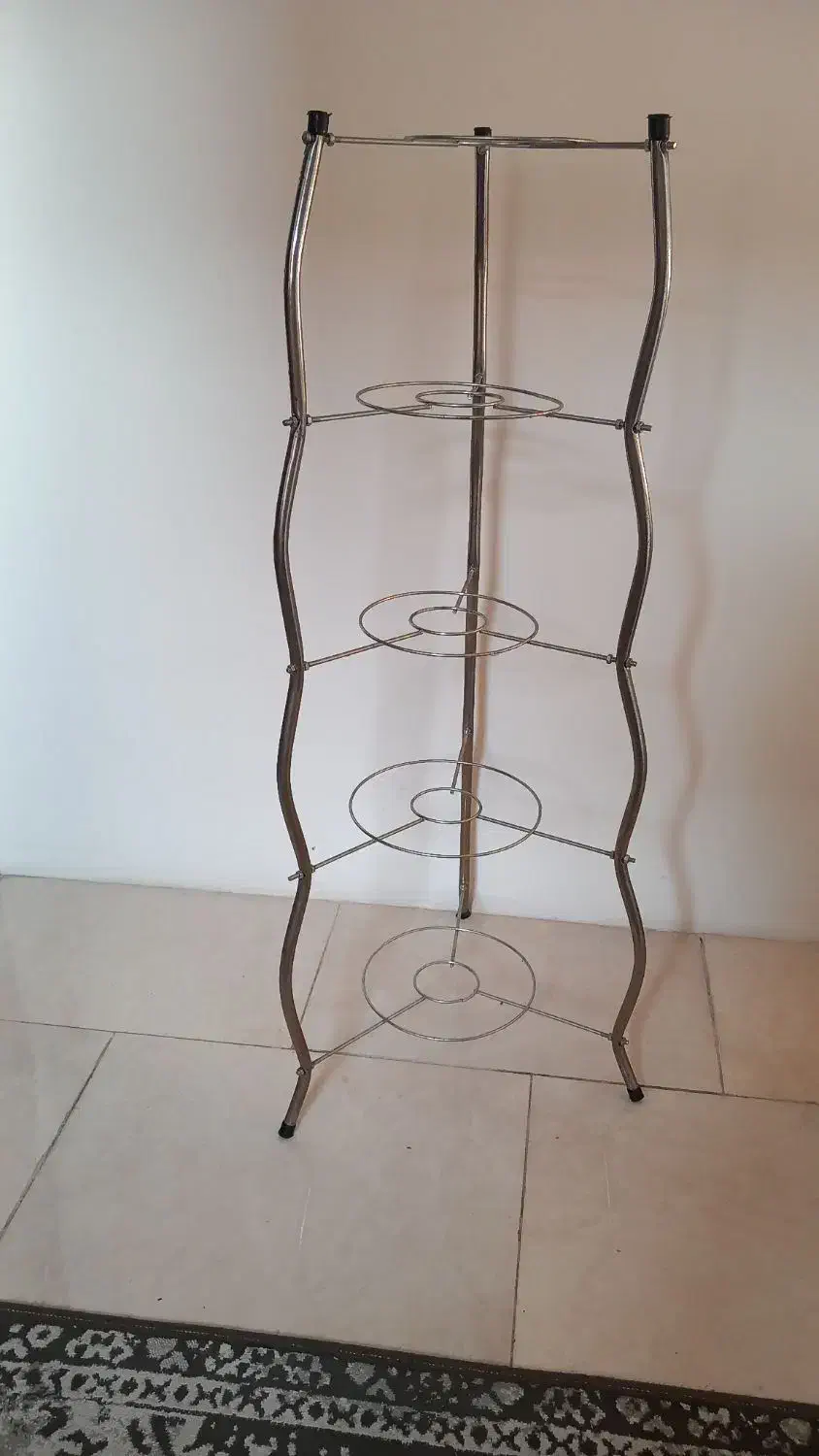 استند قابلمه و ماهی تابه|آب‌چکان و نظم‌دهنده ظروف|لاهیجان, کوی آزادگان|دیوار