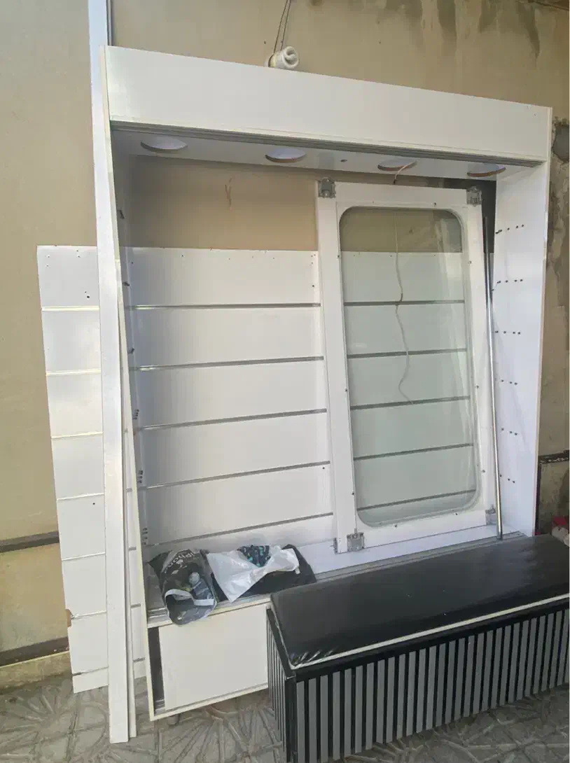 ویترین اصلی موبایل فروشی|بوفه، ویترین، کنسول|ایلام, |دیوار