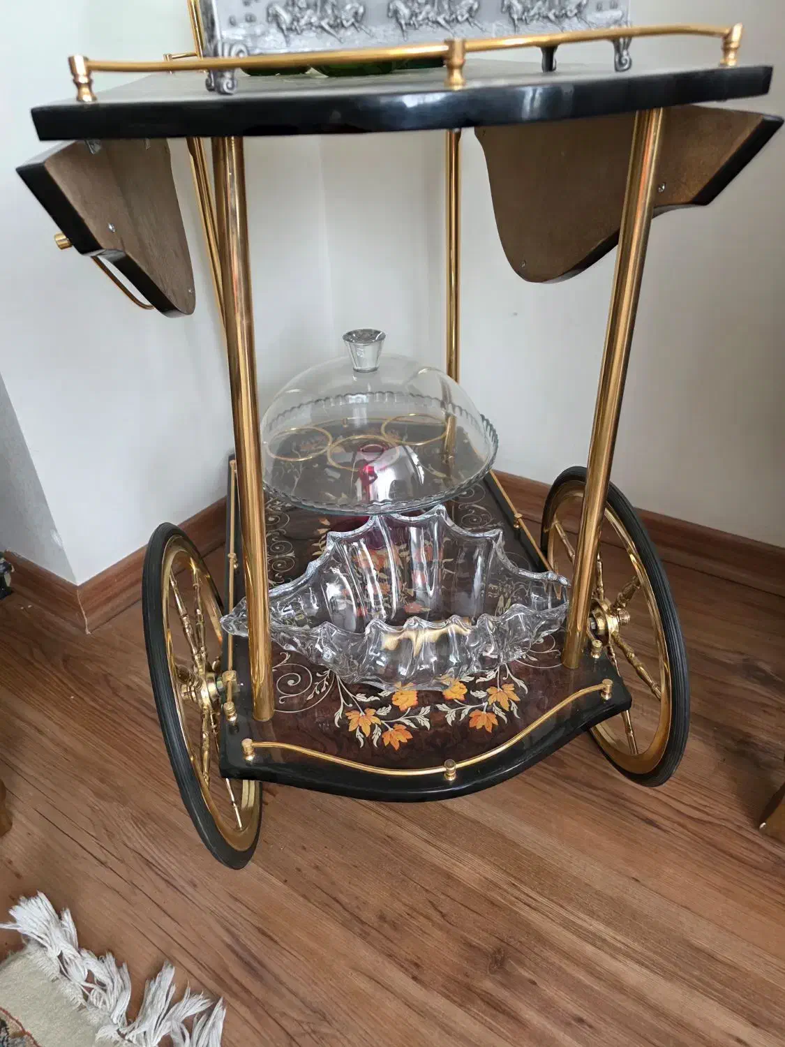 میز بار چوپ نو بدون زدگی و خط و خش|مبلمان خانگی و میز عسلی|مشهد, اقبال|دیوار