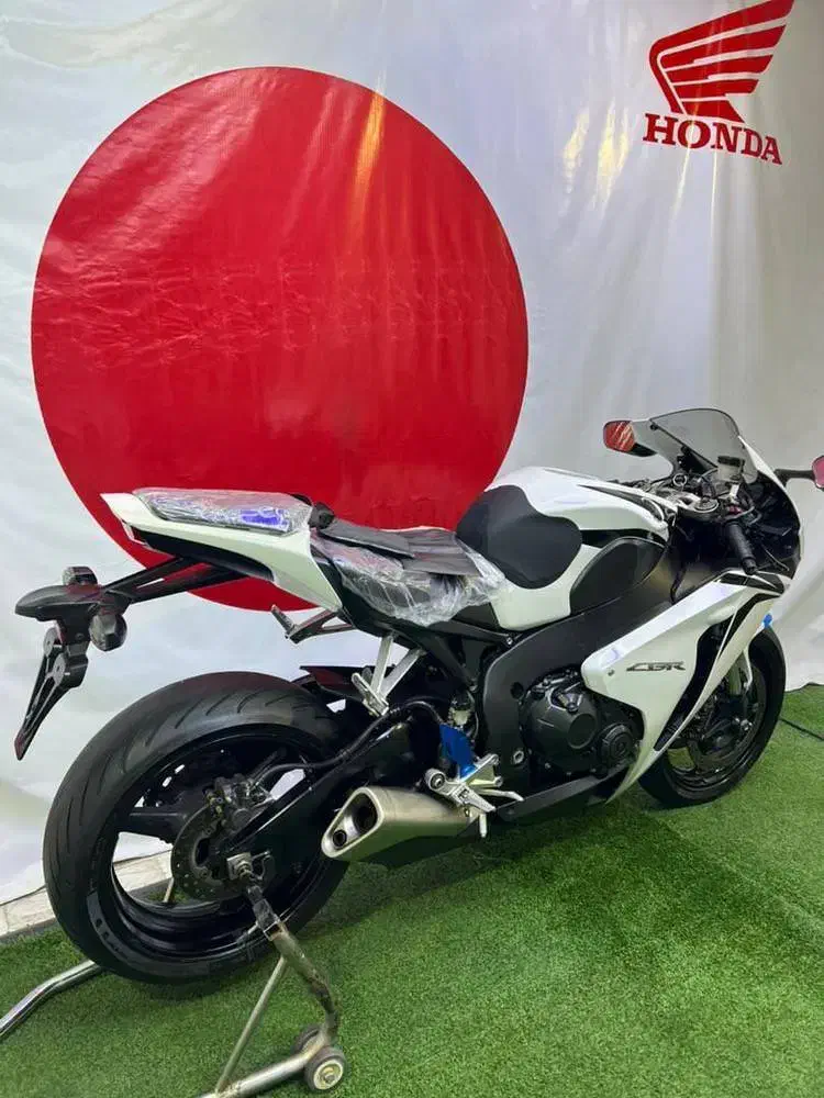 cbr 1000|موتورسیکلت|تهران, تهرانپارس غربی|دیوار