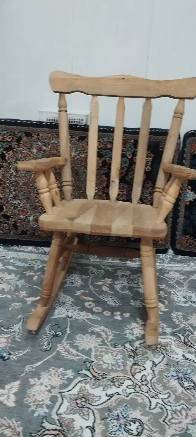 صندلی مادر بزرگ صندلی. راکی|صندلی و نیمکت|قم, قلعه کامکار|دیوار