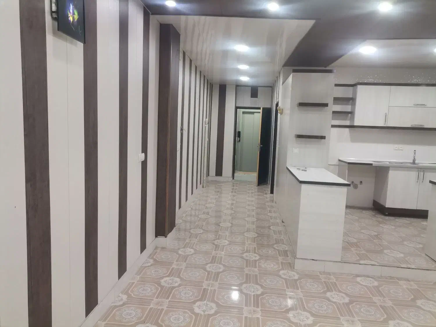 یک واحد برای اجاره زمین شهری|اجارهٔ آپارتمان|لردگان, |دیوار