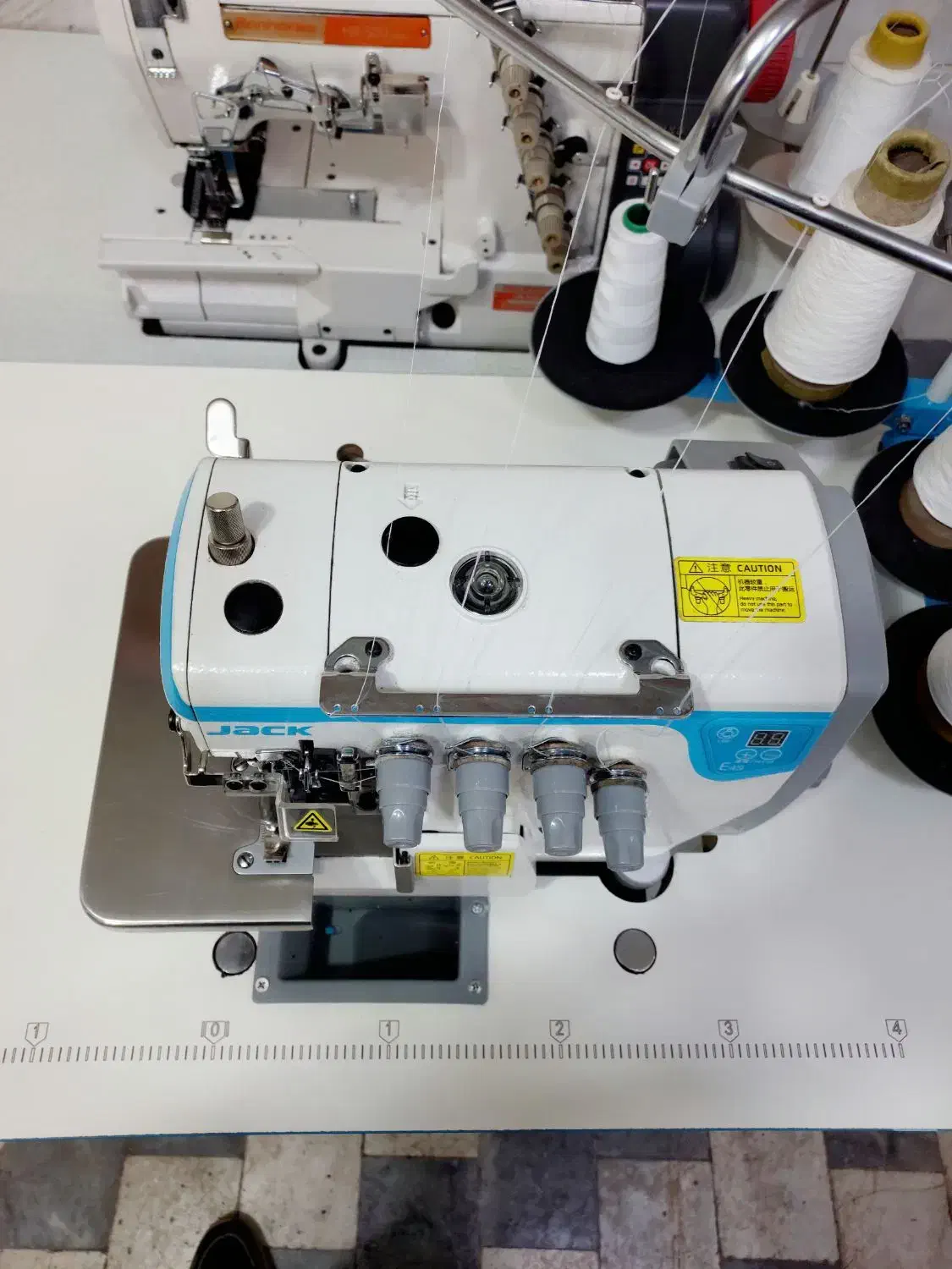 زیگزال چهارنخ e4s باکارتن|چرخ خیاطی و ریسندگی|قرچک, زیبا شهر|دیوار