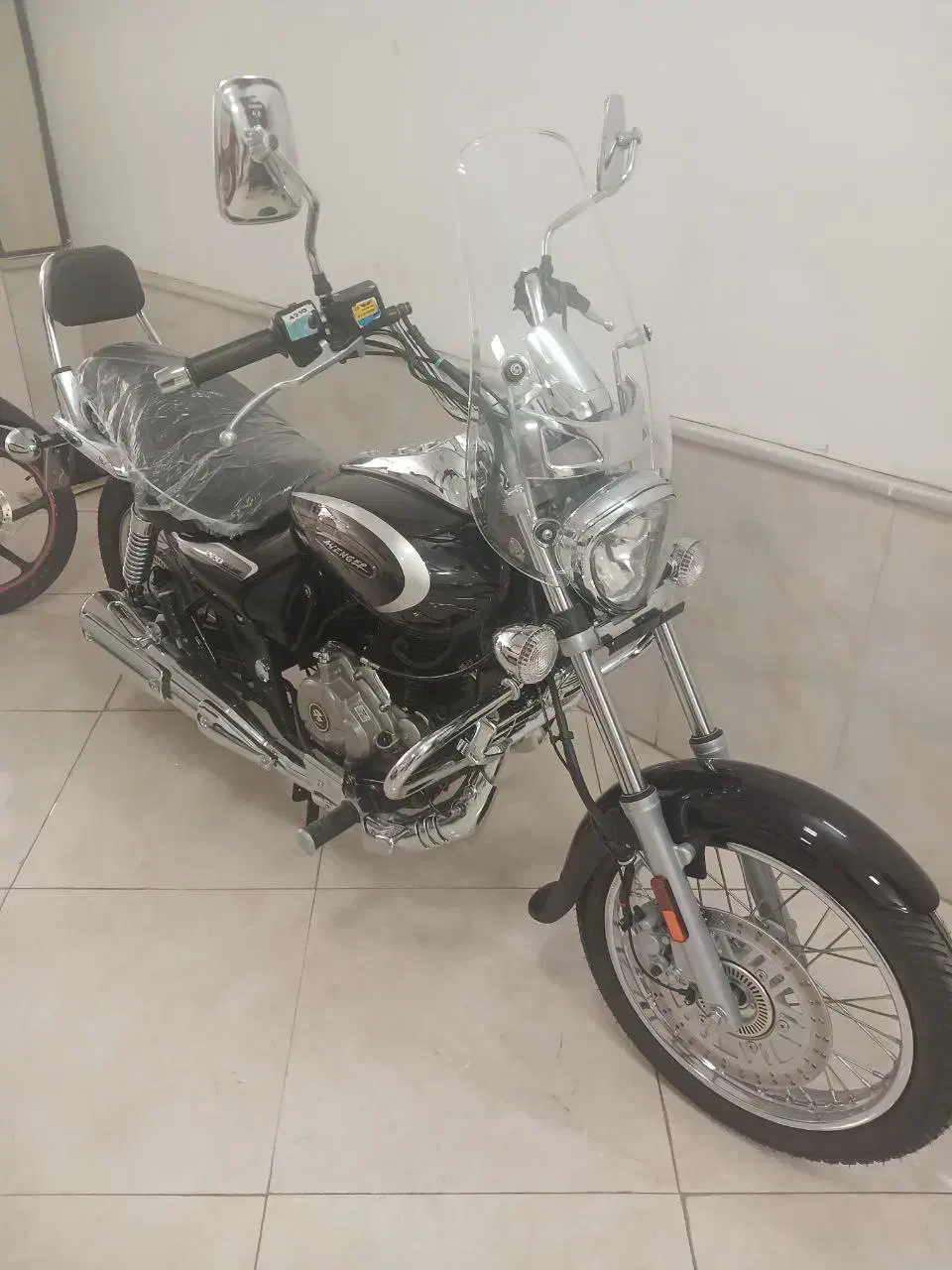 اونجر ۱۴۰۴ کویر رادیسون ۱۴۰۳ کبیر ویو ۱۴۰۴|موتورسیکلت|سبزوار, امیر کبیر|دیوار