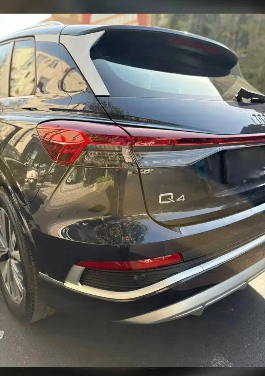 آئودی Q4|خودرو سواری و وانت|تهران, عباسآباد|دیوار