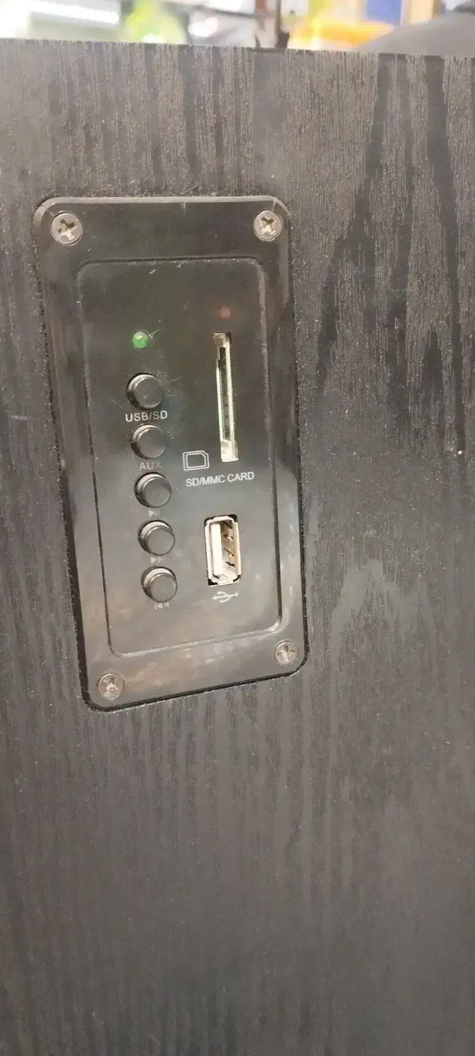 یک عدد اسپیکر  سه تکه Nivs|قطعات و لوازم جانبی رایانه|ملایر, |دیوار