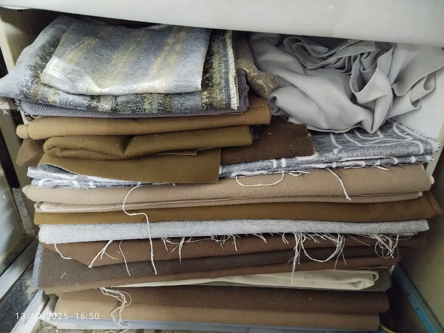 پارچه مبلی از نیم متر تا ۵متر|لوازم خیاطی و بافتنی|تهران, شهرک ولیعصر جنوبی|دیوار