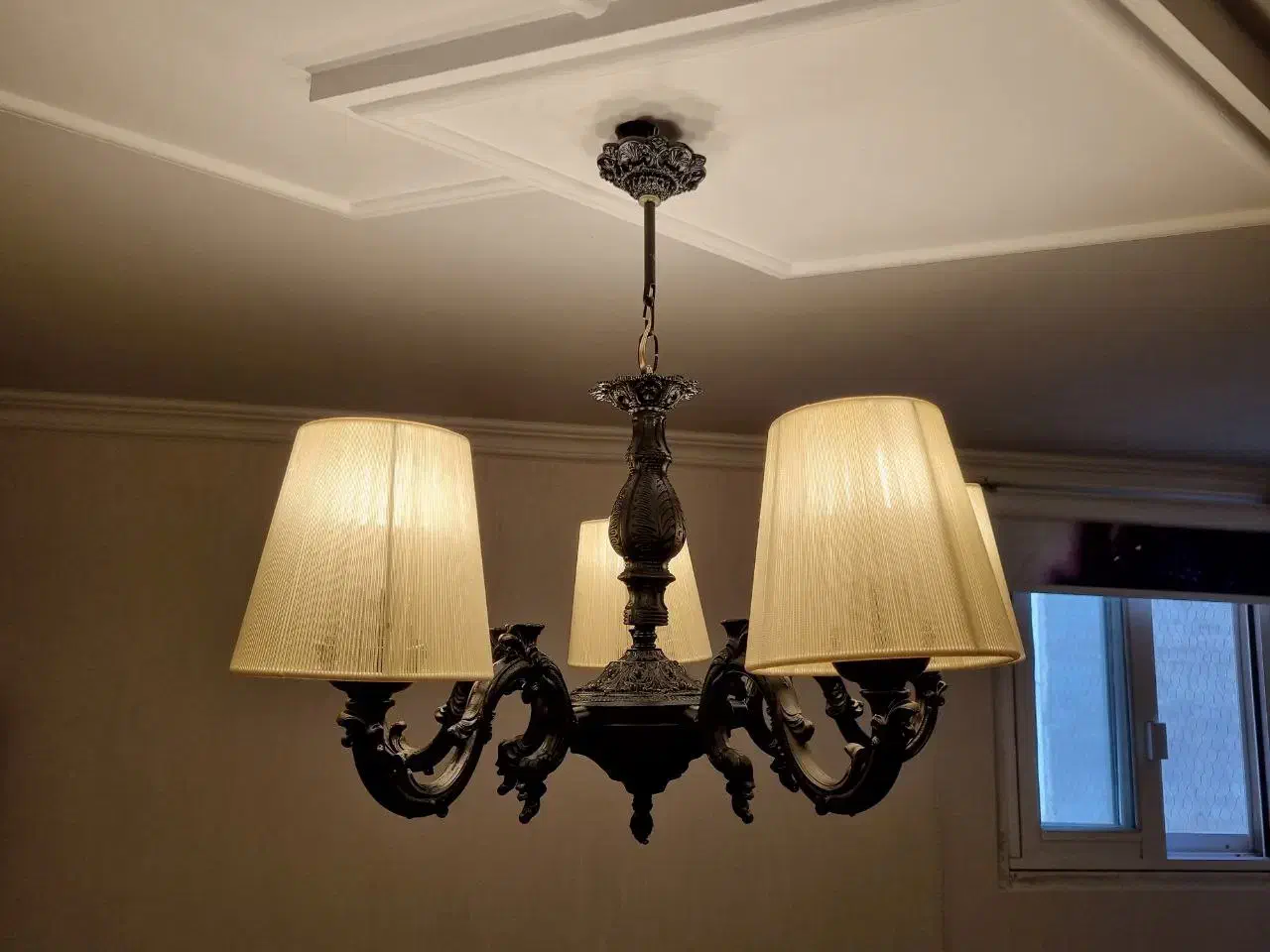 به مدت یک هفته ای گالری روشنا تخفیف ویژه|لوستر و چراغ آویز|مشهد, ولیعصر (شهرک غرب)|دیوار