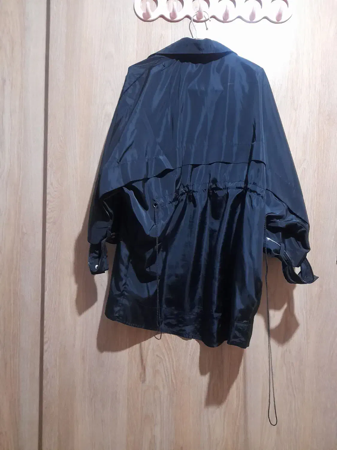 پالتو|لباس|الوند, |دیوار