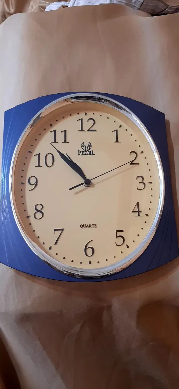 دوعدد ساعت سالم|ساعت دیواری و تزئینی|تهران, منیریه|دیوار