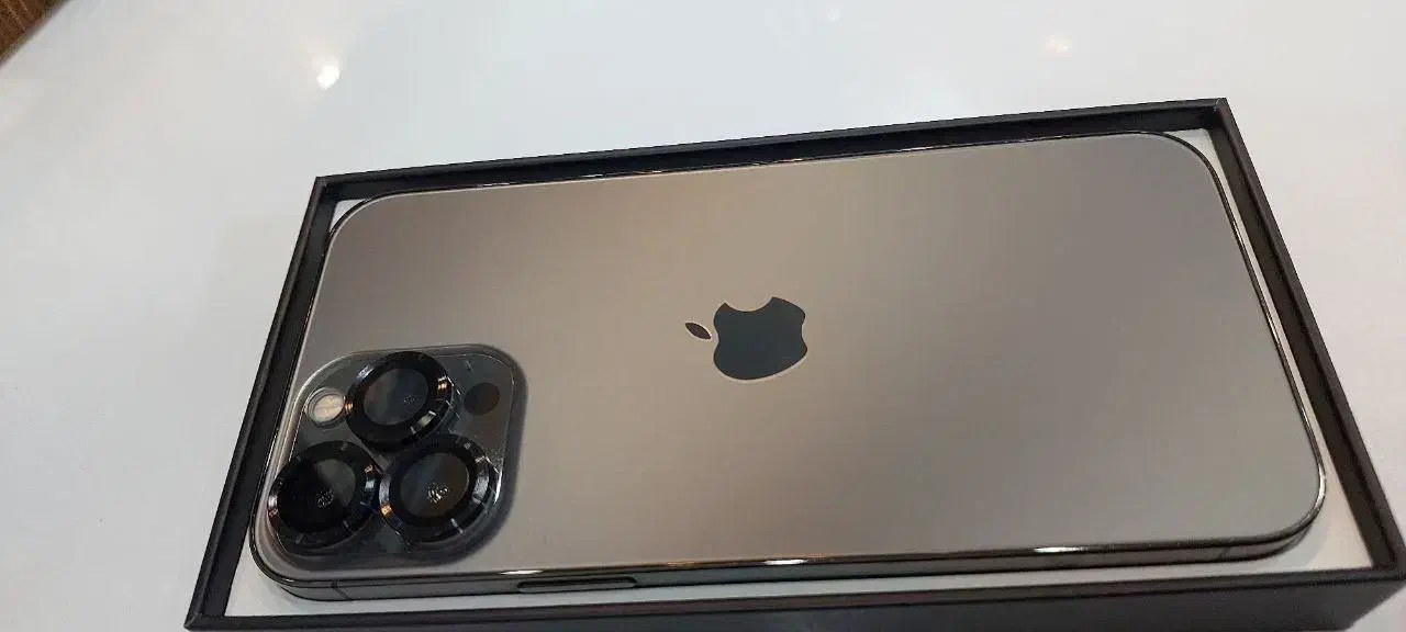 آیفون 13 پرومکس ZA/A|موبایل|رشت, سعدی (تختی)|دیوار