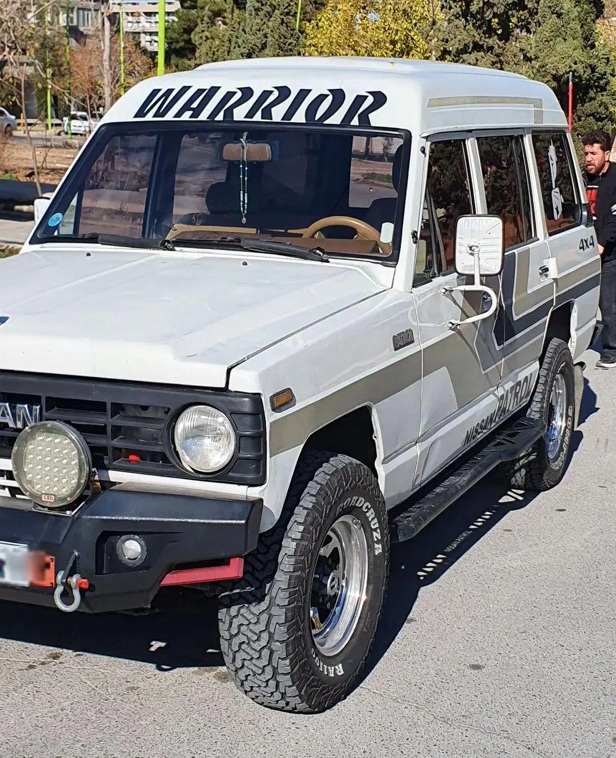 پاترول ۶ سیلندر ۴ درب ۶ دنده سرعتی قدرتی|خودرو سواری و وانت|فولادشهر, B1|دیوار