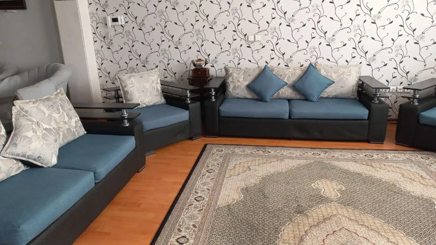 مبلمان راحتی همراه ناهار خوری|مبلمان خانگی و میز عسلی|سمنان, |دیوار