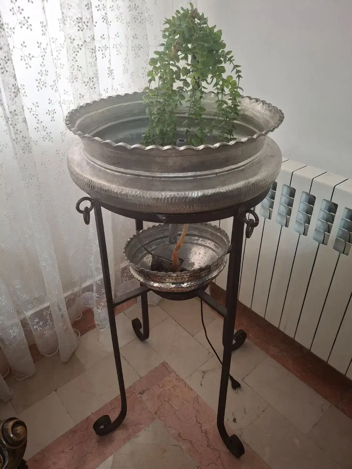 آبنمای مسی انتیک بسیار دکوراتیو|کلکسیون اشیاء عتیقه|تهران, فردوس|دیوار