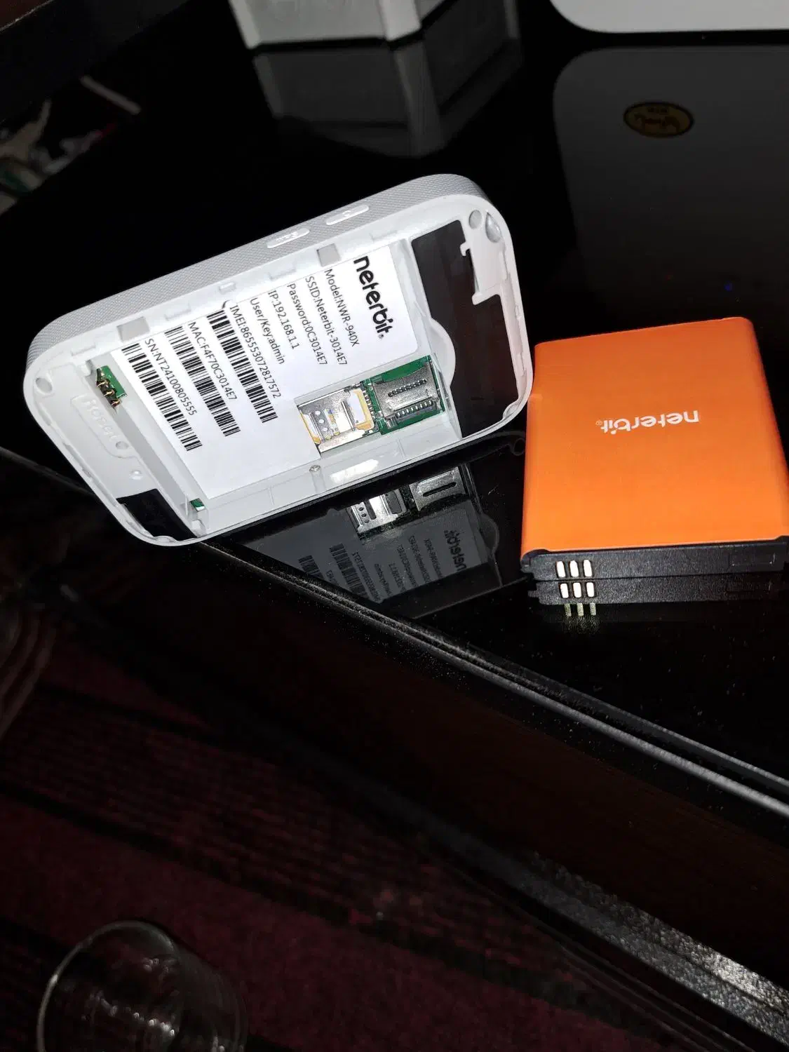 مودم جیبی نتربیت و شارژر ۴۵ وات سامسونگ|مودم و تجهیزات شبکه|ارومیه, |دیوار