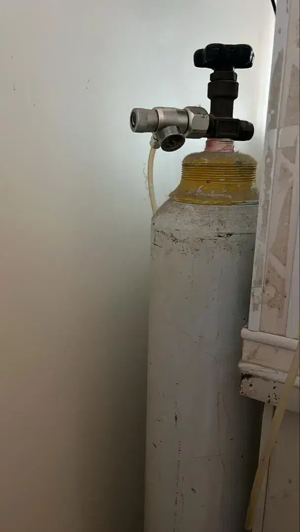کپسول گاز co2 آکواریوم گیاهی|ماهی|بوشهر, |دیوار