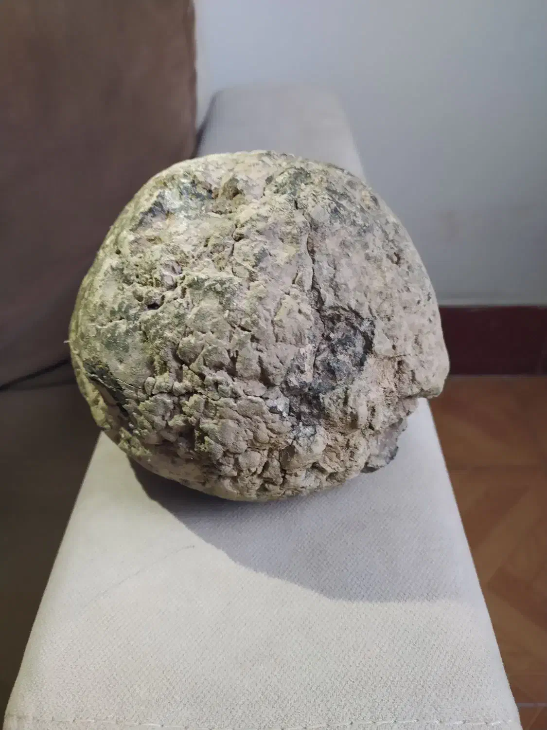 شهاب سنگ|جواهرات|میانه, |دیوار