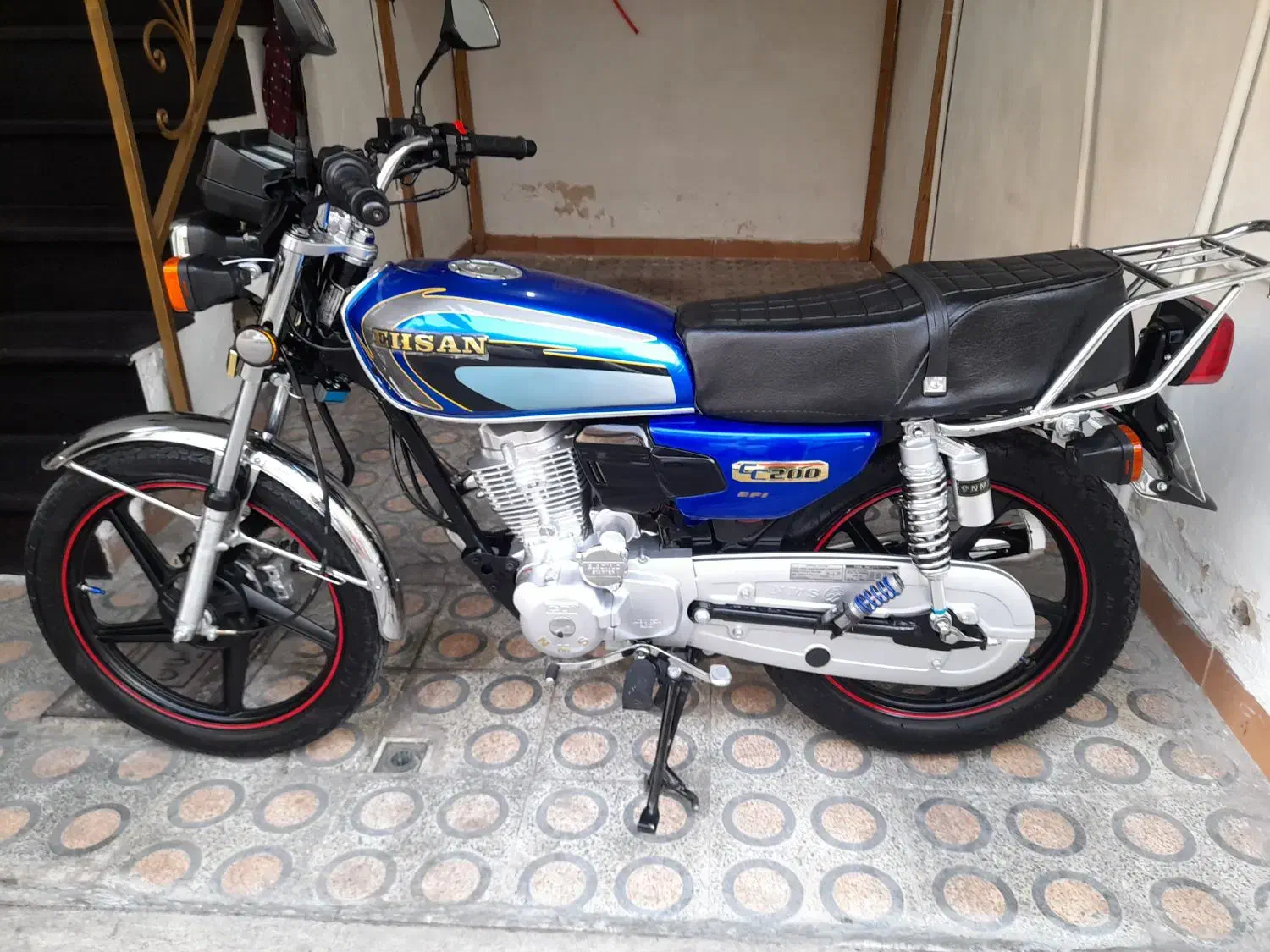 موتور هندا ۲۰۰ نیروموتور|موتورسیکلت|رشت, نظری|دیوار