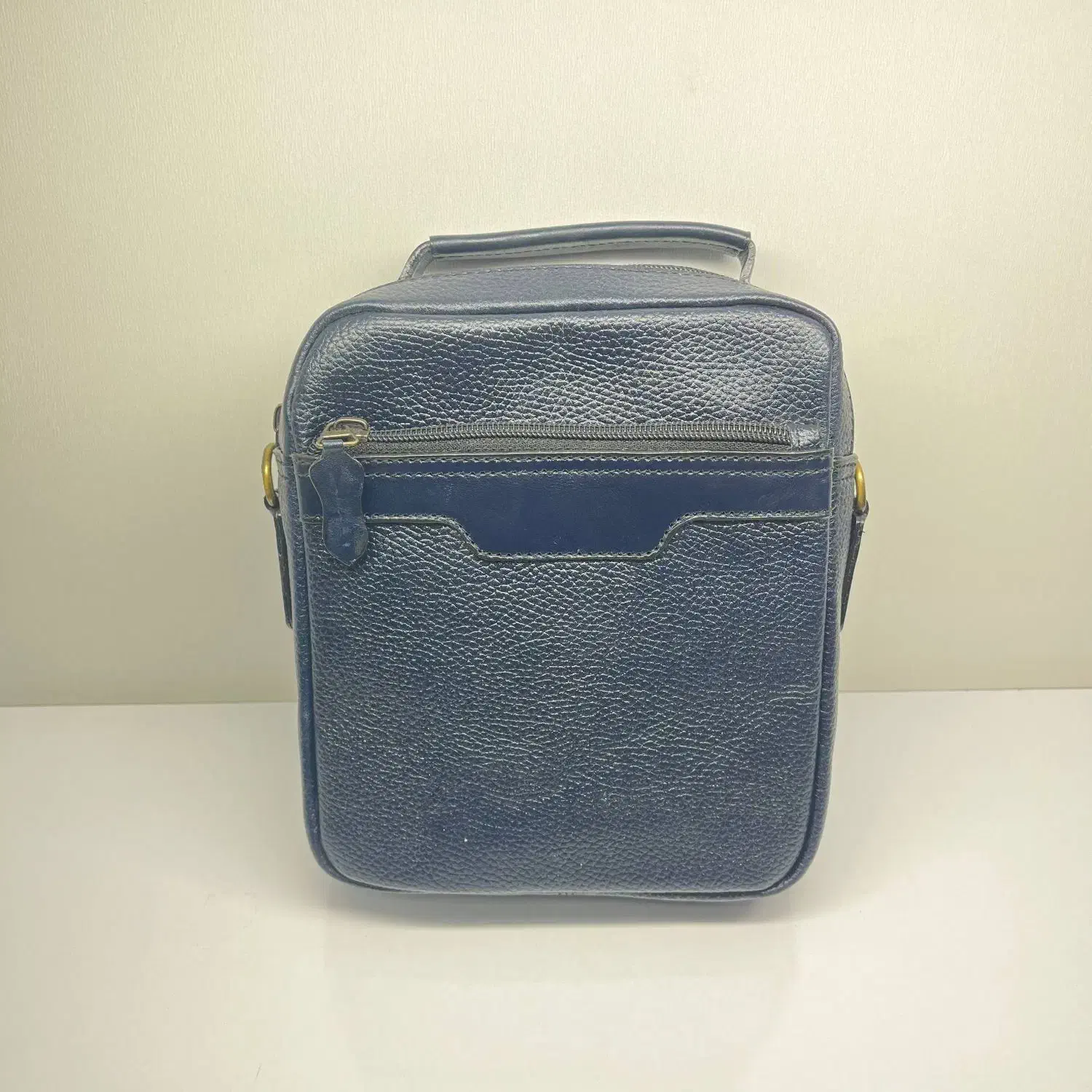 کیف دوشی مردانه چرم طبیعی|کیف، کفش، کمربند|محمدشهر, محمدشهر|دیوار