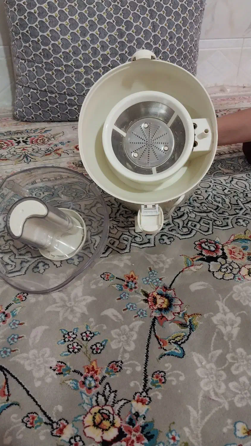 آبمیوه گیری|آبمیوه‌گیر و آب‌مرکبات‌گیر|نیشابور, خط کاشمر|دیوار